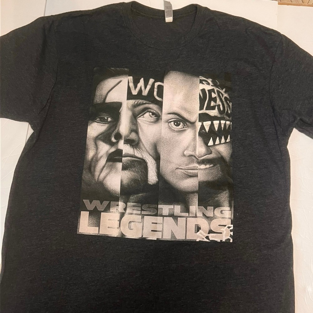WWE Wrestling Legends Gray T-shirt Next Level‎ Apparel Size Large